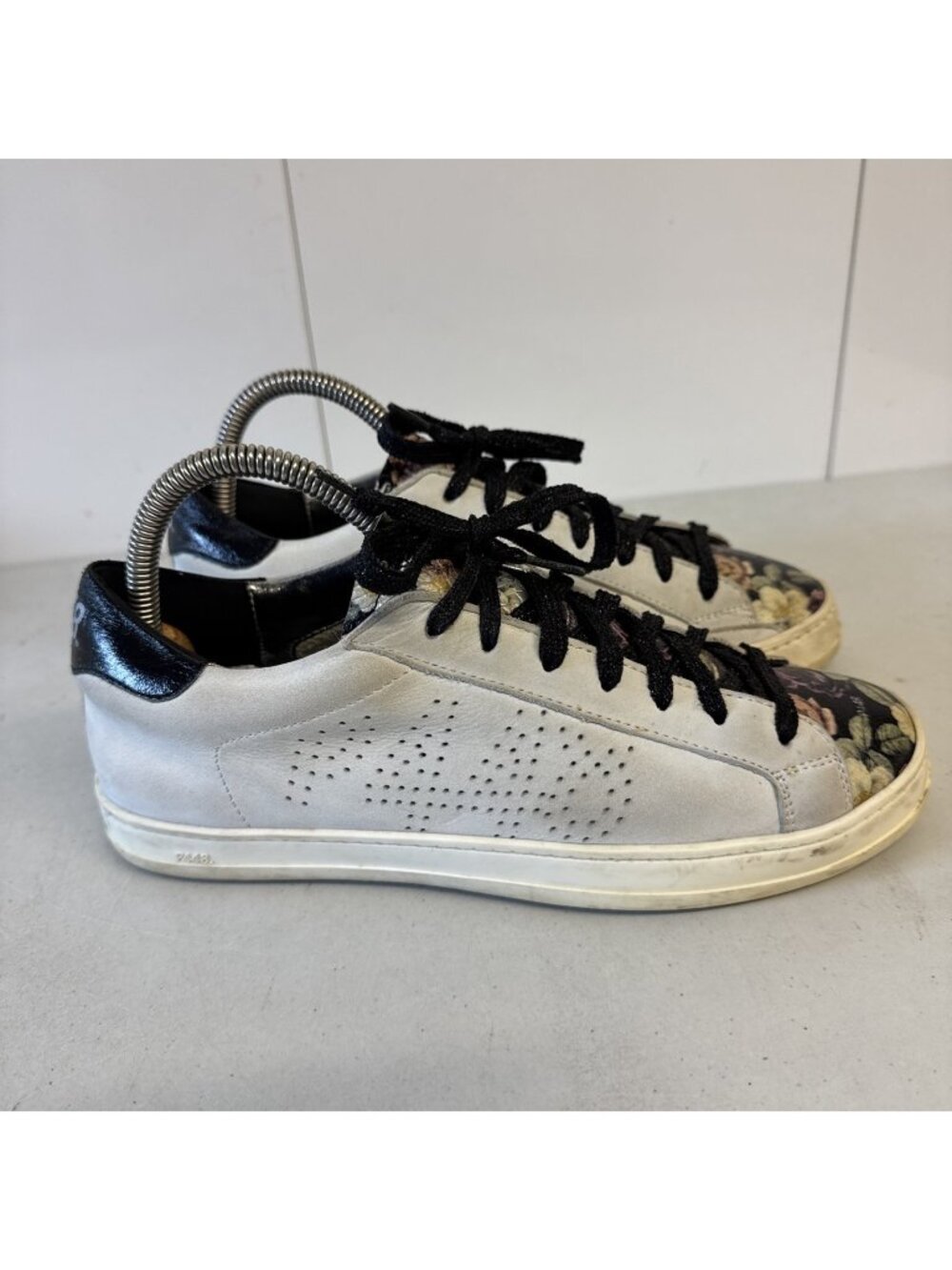P448 Brand Paul Leather Fashion Sneakers Floral Print Toe cap Women's Sz 39